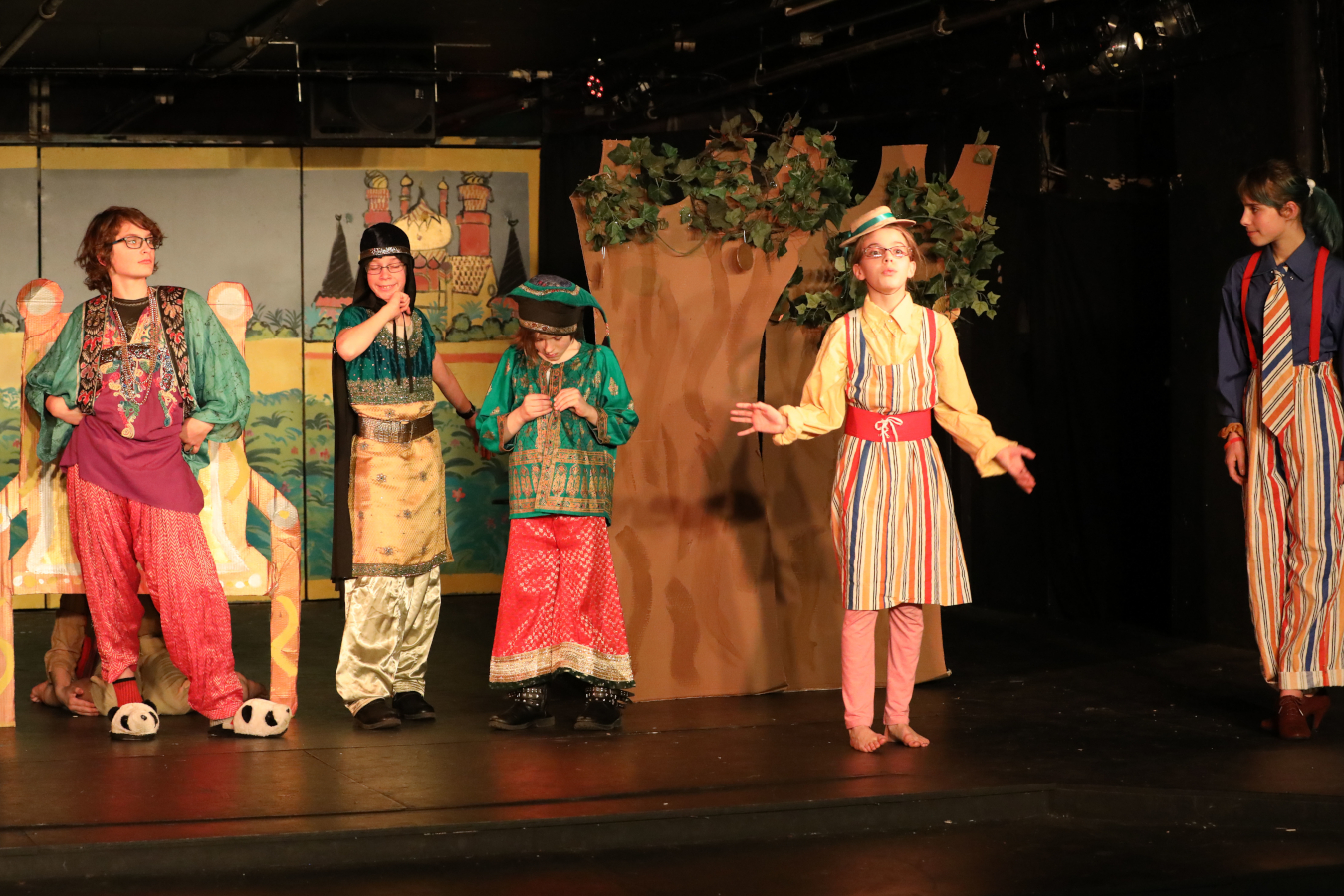 BAAY theatre for children in Whatcom County - scene from a show